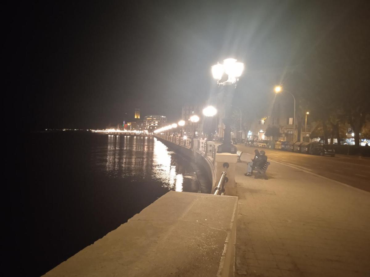 Afrodite باري المظهر الخارجي الصورة